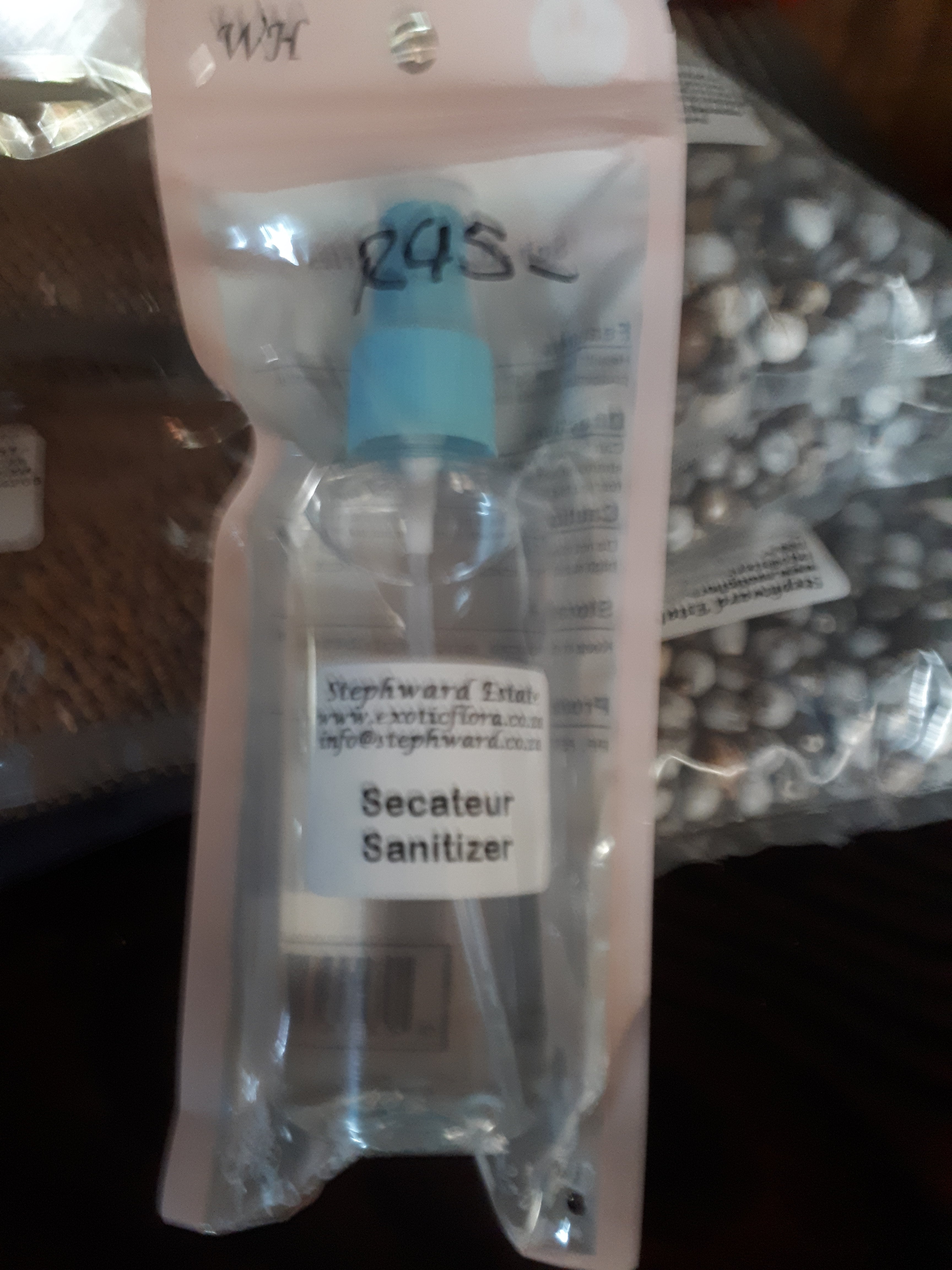 Secateur Sanitizer